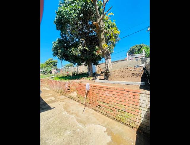 2 BEDROOM HOUSE FOR SALE IN KWAMASHU